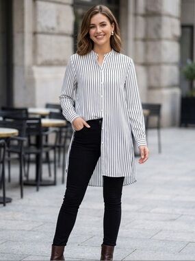Sj Style Usa striped blouse long sleeve buttons on the front size medium